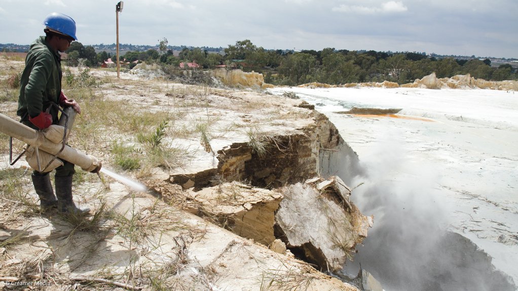 Exclusive: CSOs Tailings Working Group Study Finds Only 29 Tailings Dams Registered in Terms of the&nbsp;Law